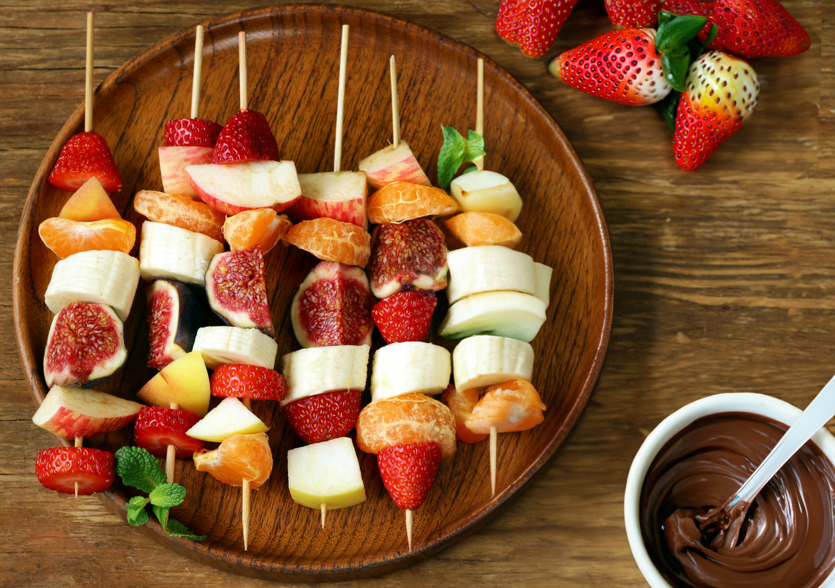 Peut-on faire des brochettes de fruits la veille ? - Mes Gourmandises