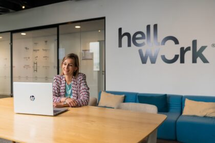 Équipe HelloWork dans ses locaux
